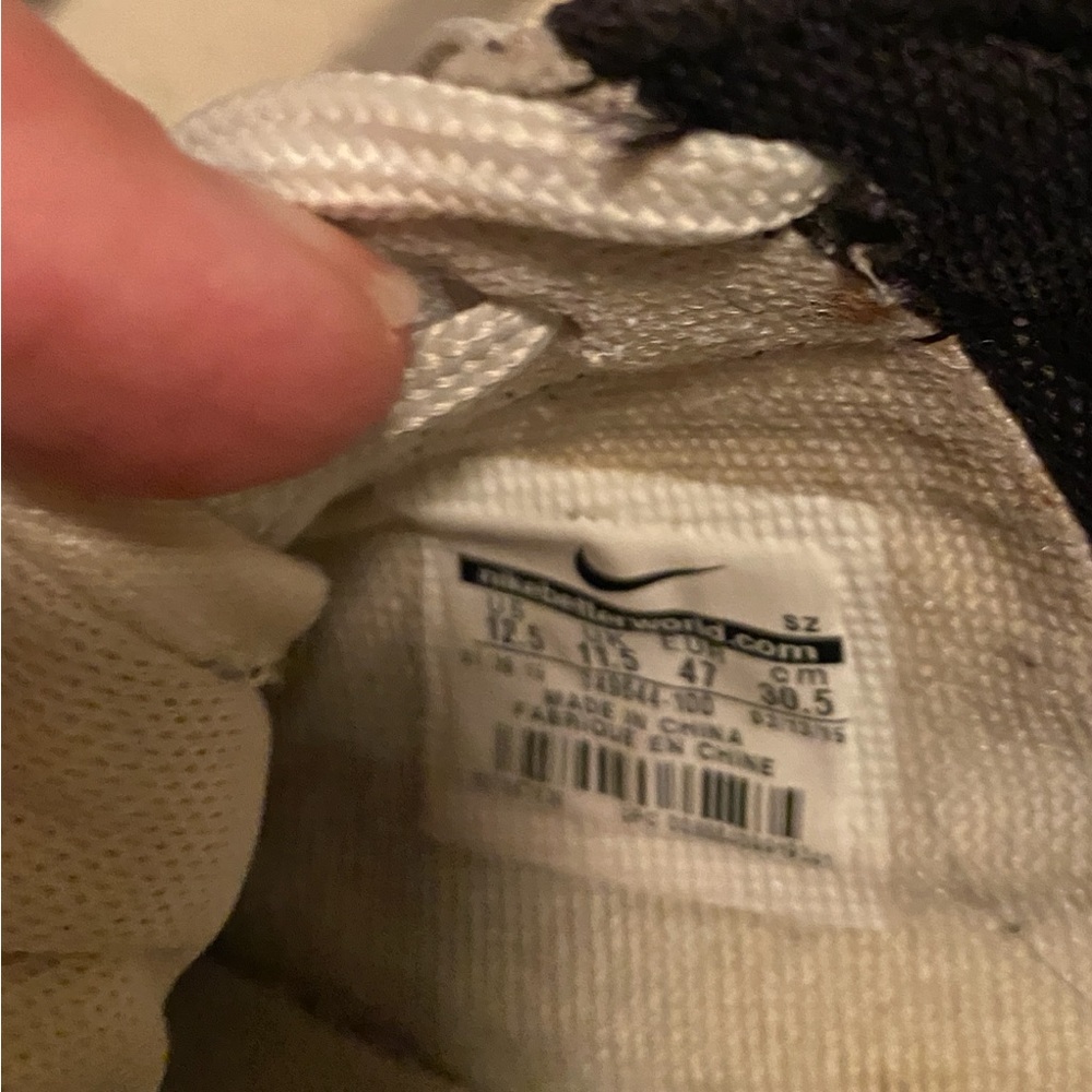 NIKE Leather Tennis Sneaker - Picture 4 of 12